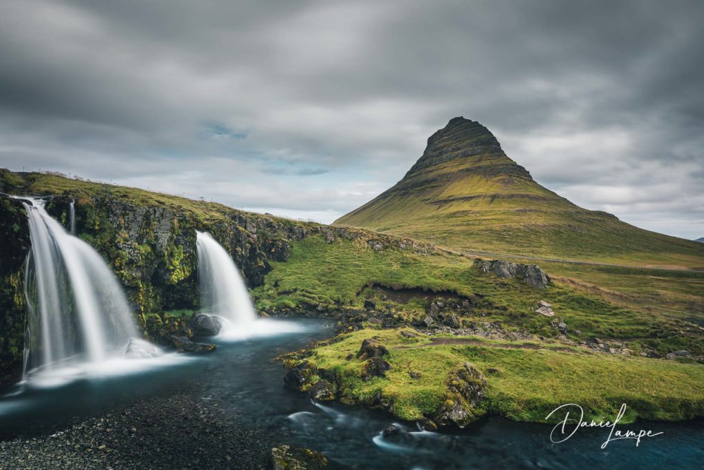 Island, Kirkjufell, Kirkjufellsfoss, Wasserfall, Berg
